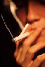 Las excepciones de la Ley del tabaco la hacen discriminatoria para los trabajadores de hostelería